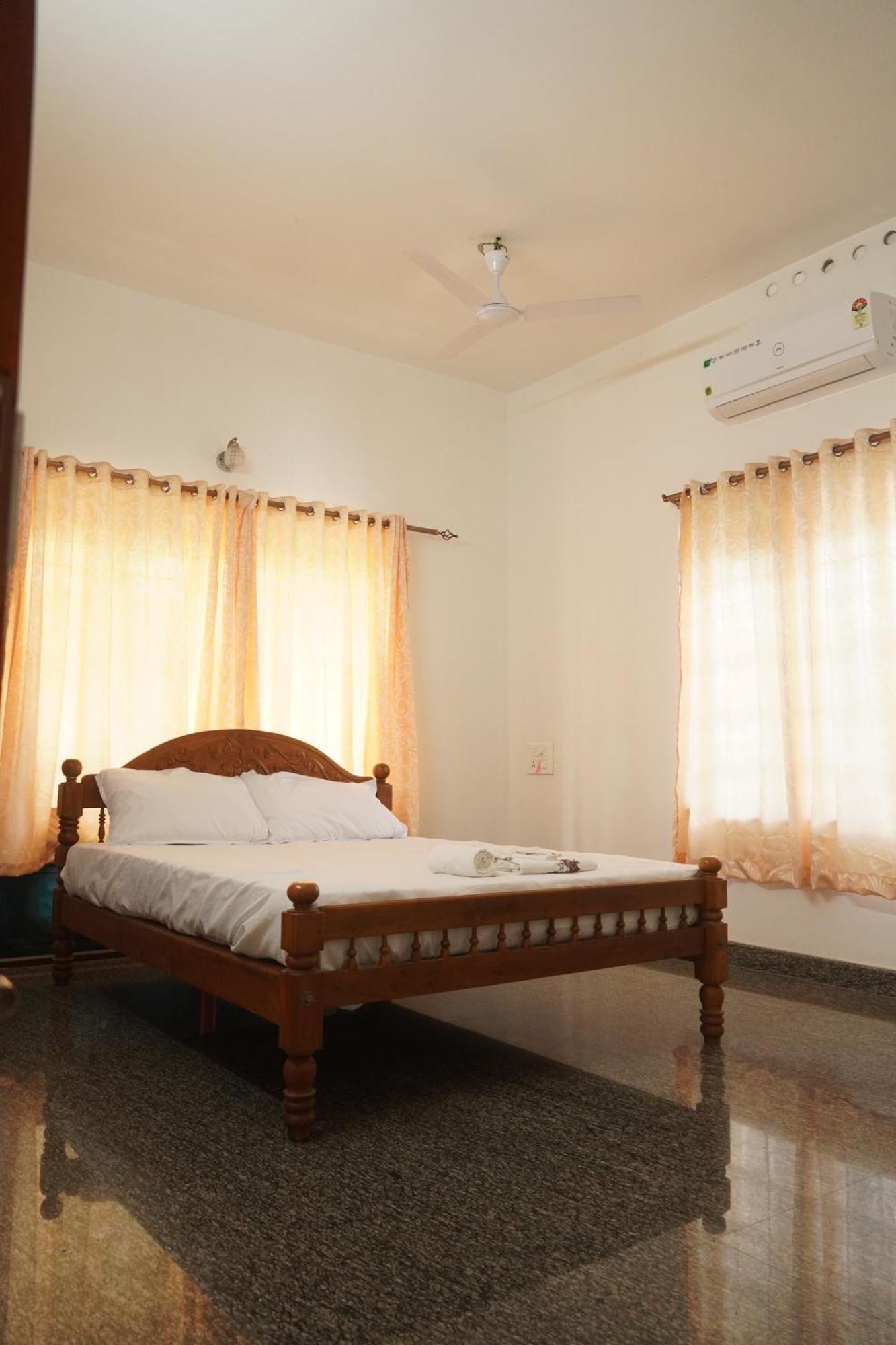 Joby Homestay Kadamakudy Kochi Екстериор снимка